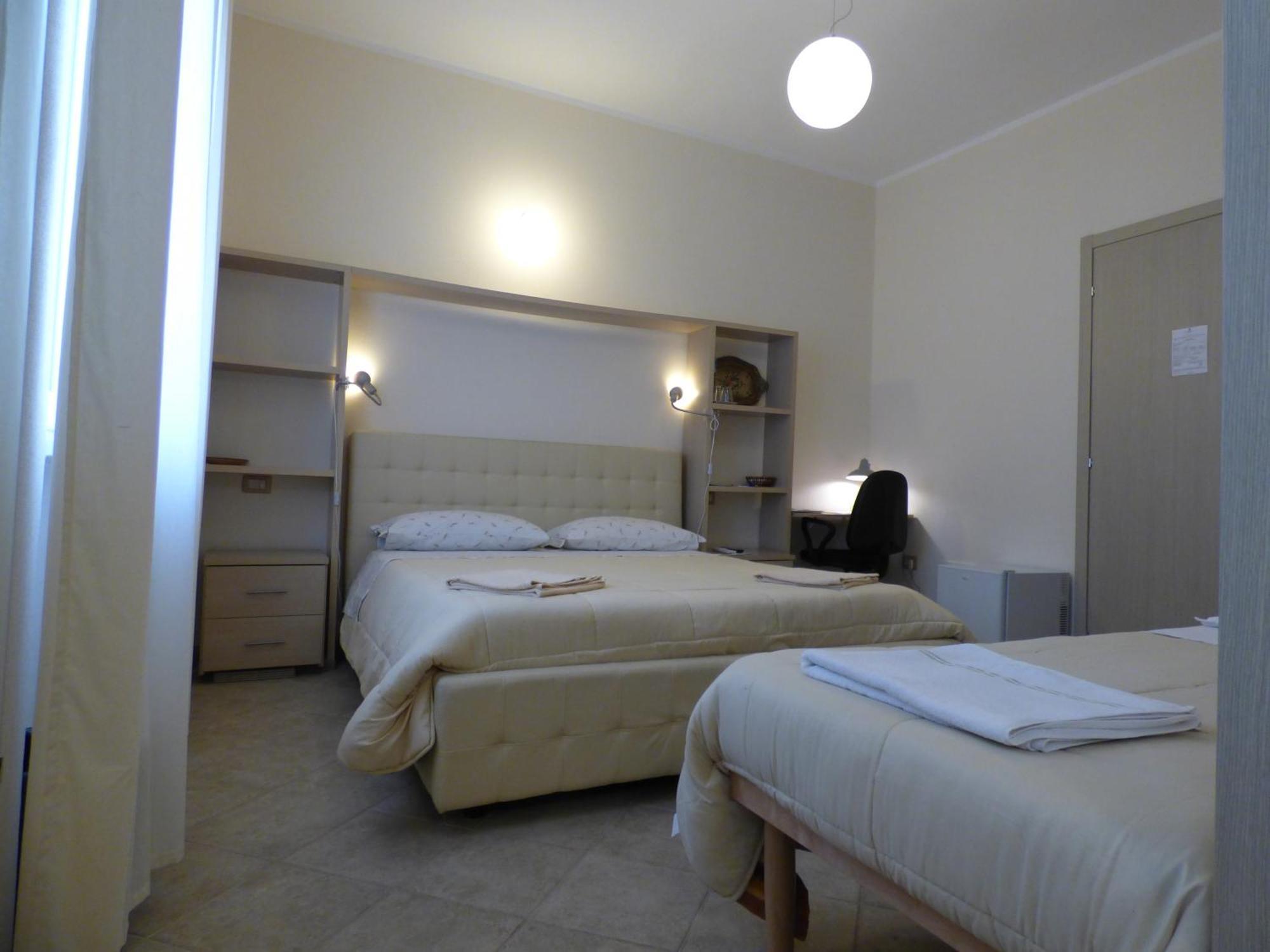 Anania Hotel Cagliari Ruang foto