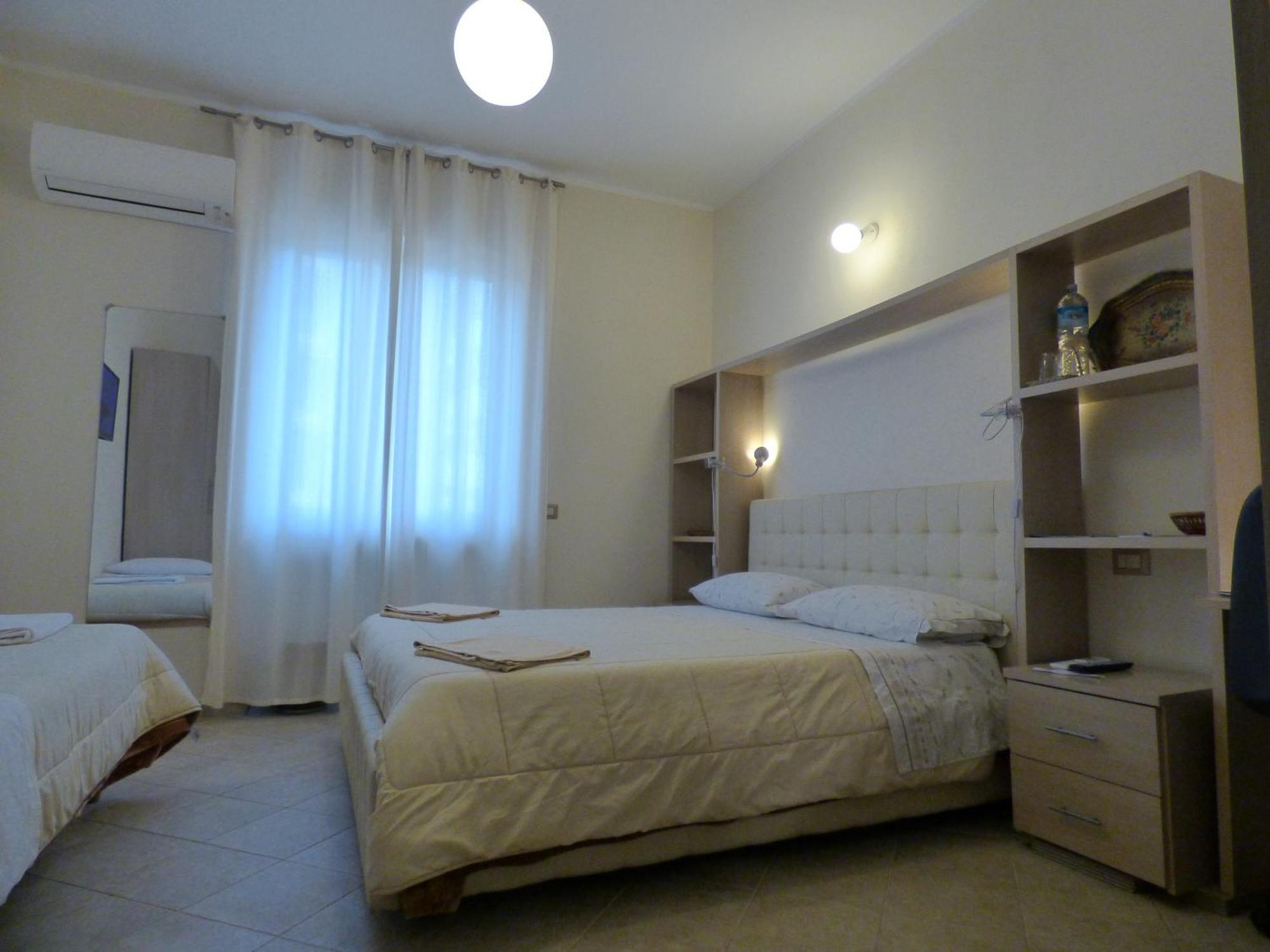 Anania Hotel Cagliari Ruang foto