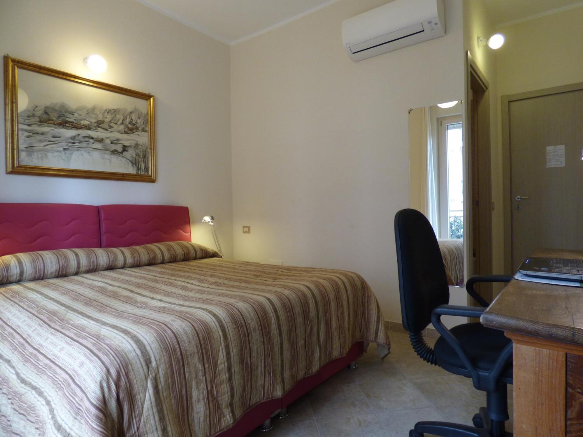 Anania Hotel Cagliari Ruang foto